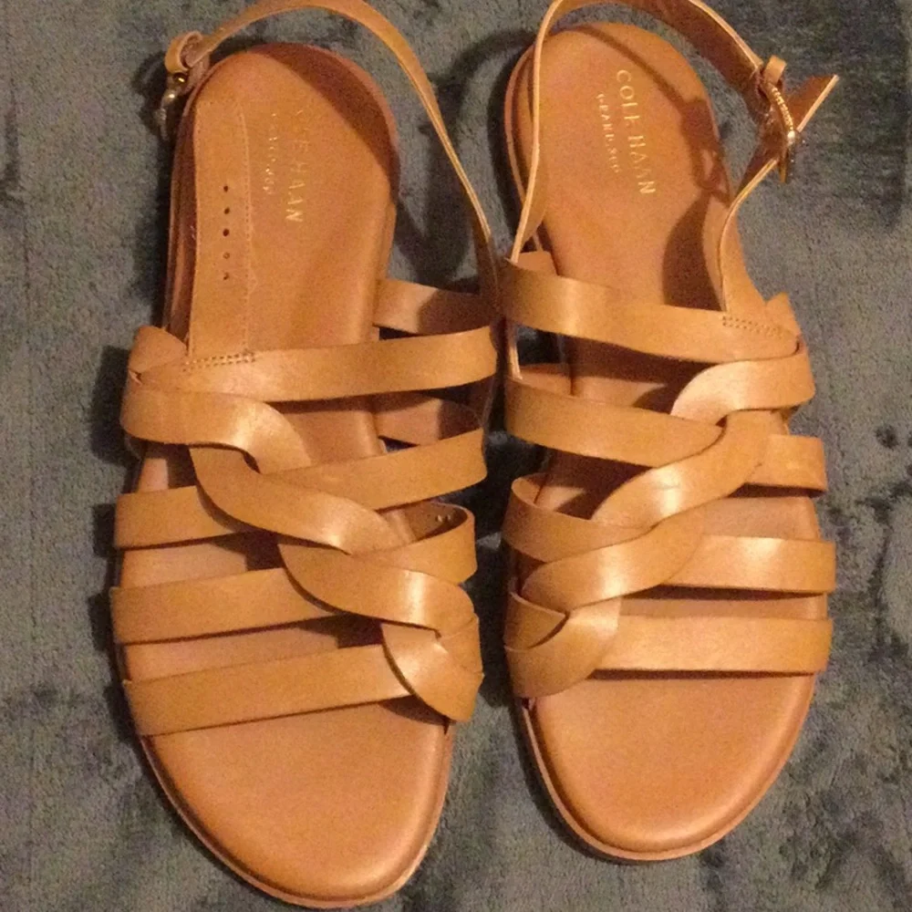 Cole Haan Tan Sandals with Crisscross Straps - Picture 5 of 6